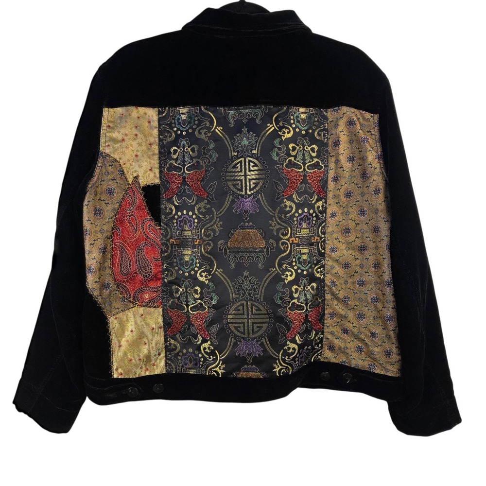 Chico's Woman's Velvet Jacket SZ 2 Wearable Art Brocade Button Up Asian Inspired